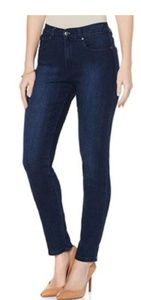 DG2 Diane Gilman Jean's size 6